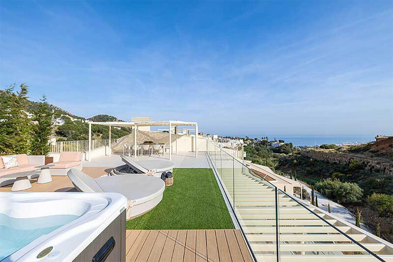 Lejlighed til salg i Mijas, Málaga