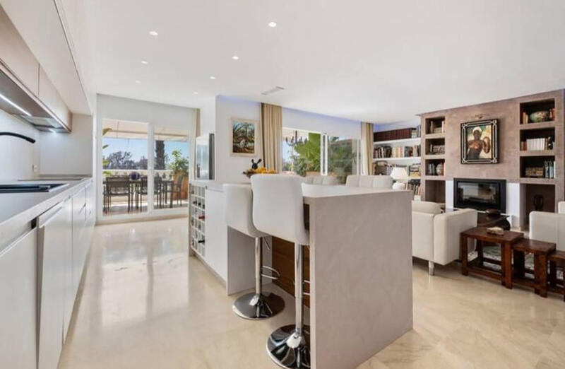 4 Schlafzimmer Appartement zu verkaufen