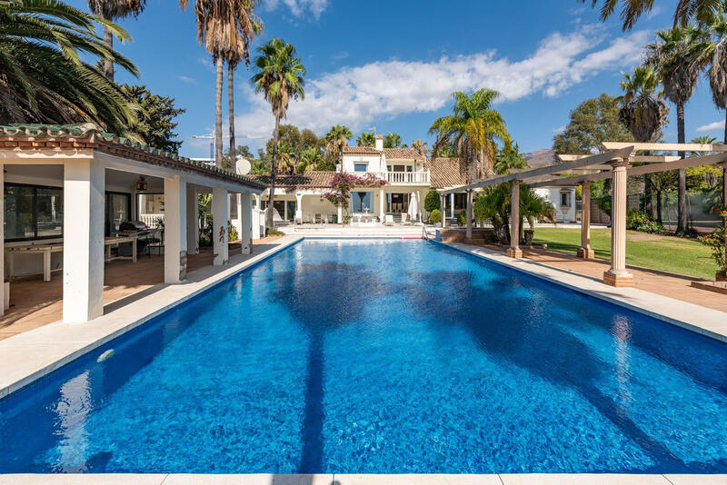 4 bedroom Villa for sale