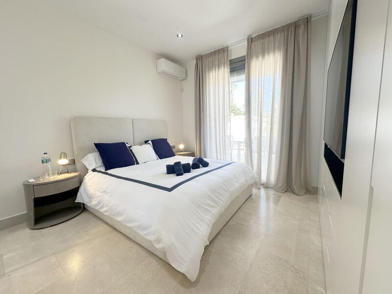 5 bedroom Villa for sale