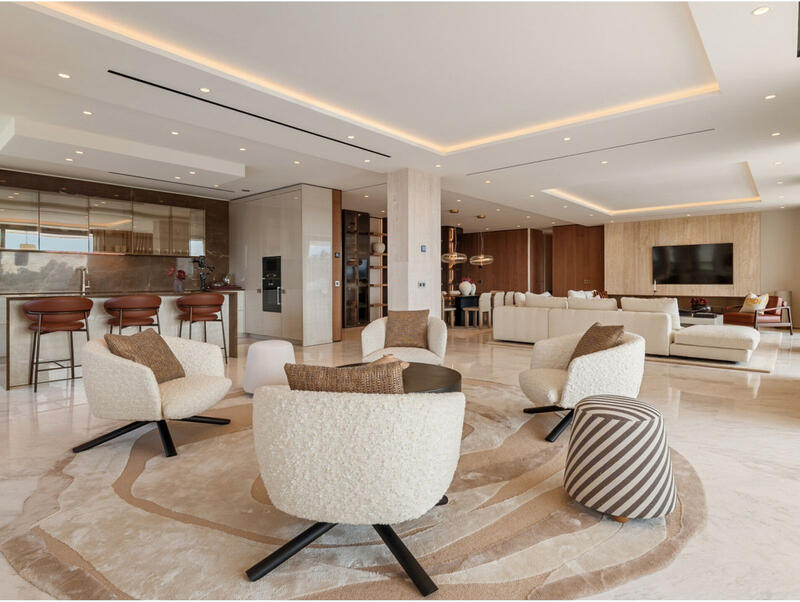 4 bedroom Apartment for sale 4 bedroom Apartment for sale