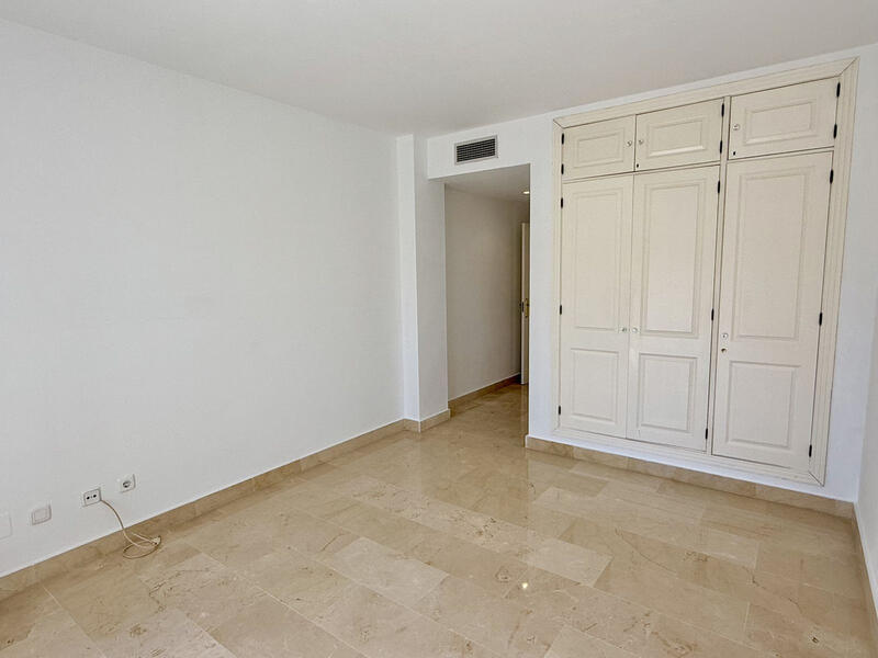 2 bedroom Apartment for sale 2 bedroom Apartment for sale