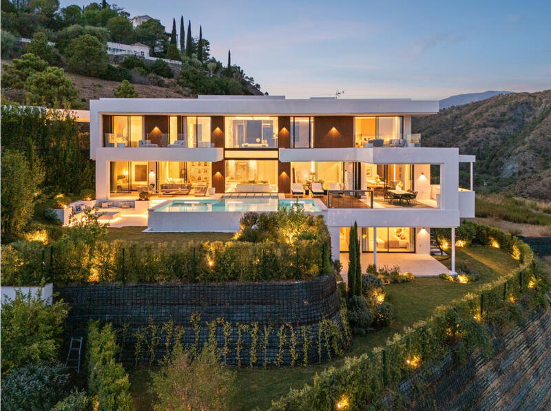 вилла продается в La Quinta, Málaga