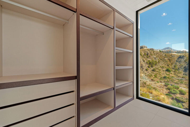 6 спальная комната вилла продается 6 спальная комната вилла продается