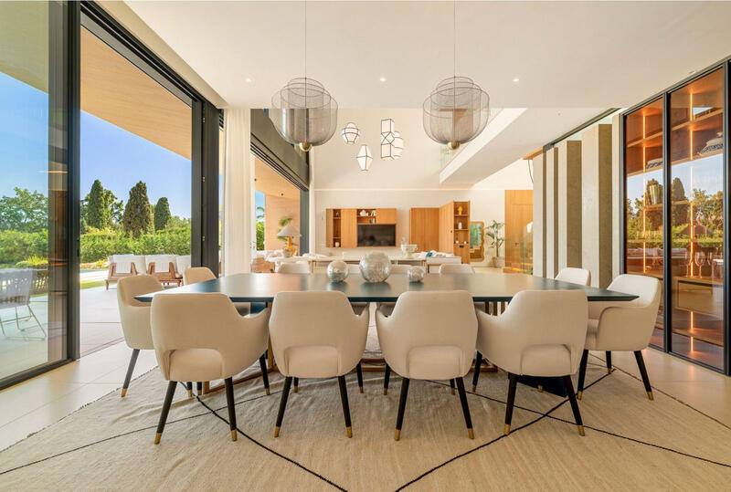 6 bedroom Villa for sale