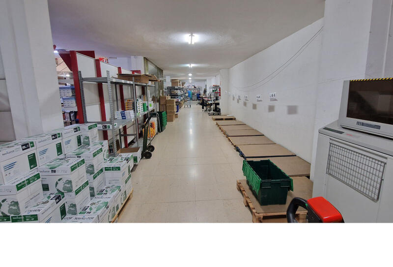 Kommersiella fastigheter till salu Kommersiella fastigheter till salu