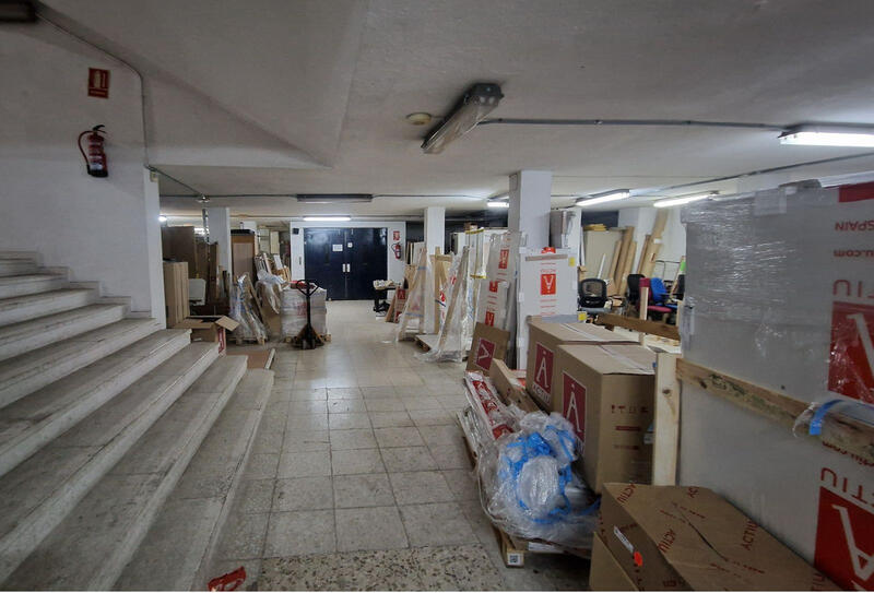 Kommersiella fastigheter till salu Kommersiella fastigheter till salu