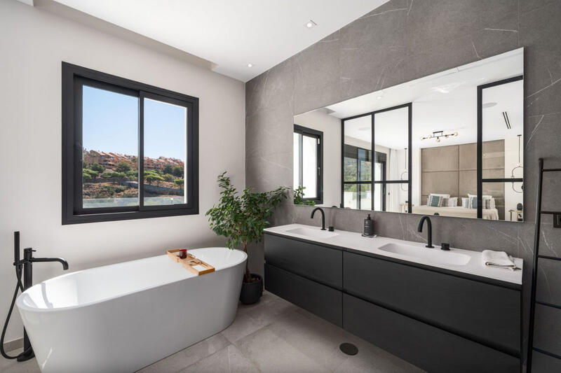 5 bedroom Villa for sale 5 bedroom Villa for sale