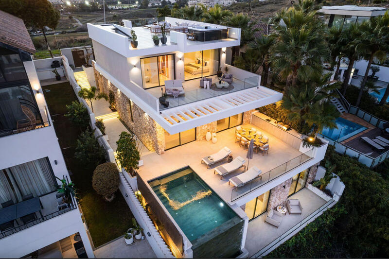 5 bedroom Villa for sale 5 bedroom Villa for sale