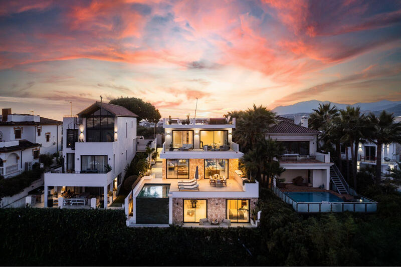 5 bedroom Villa for sale 5 bedroom Villa for sale