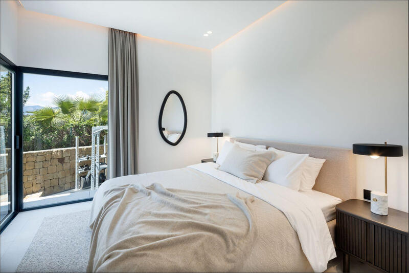 5 спальная комната вилла продается