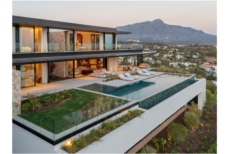 9 спальная комната вилла продается