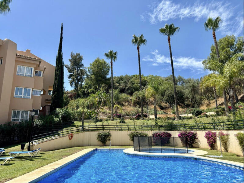 3 спальная комната квартира продается