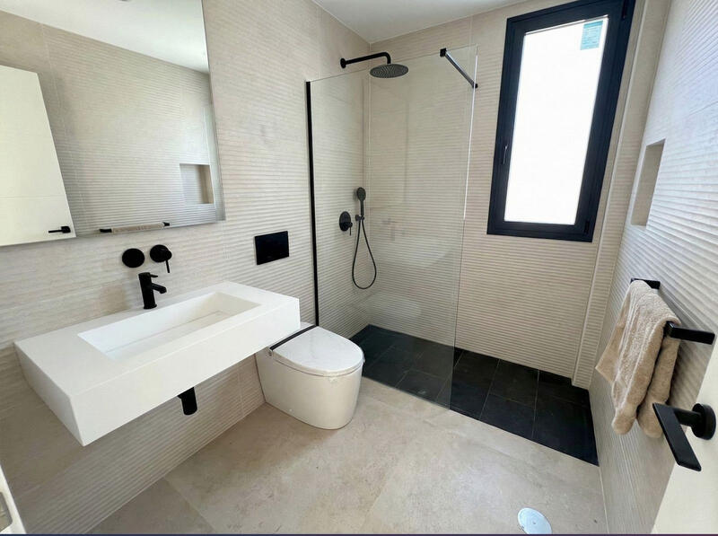 6 slaapkamer Villa Te koop