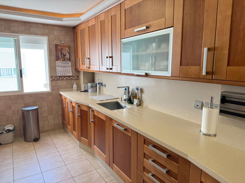 4 Schlafzimmer Appartement zu verkaufen