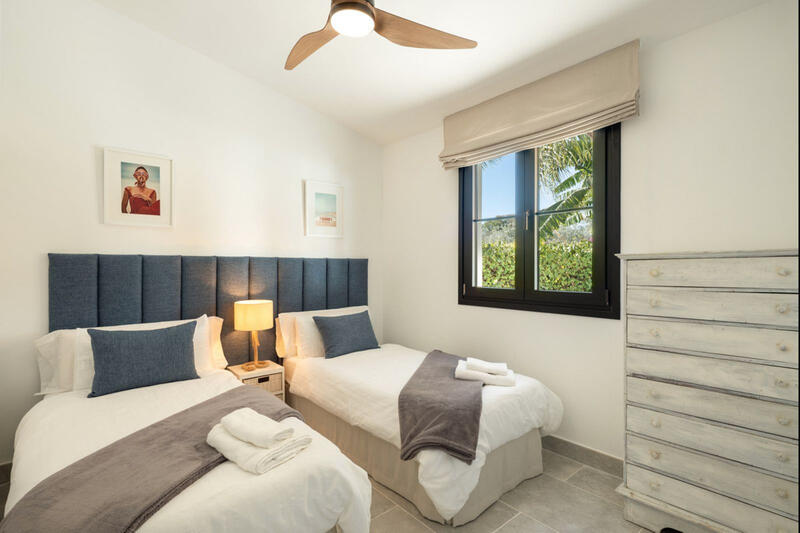 8 soverom Villa til salgs