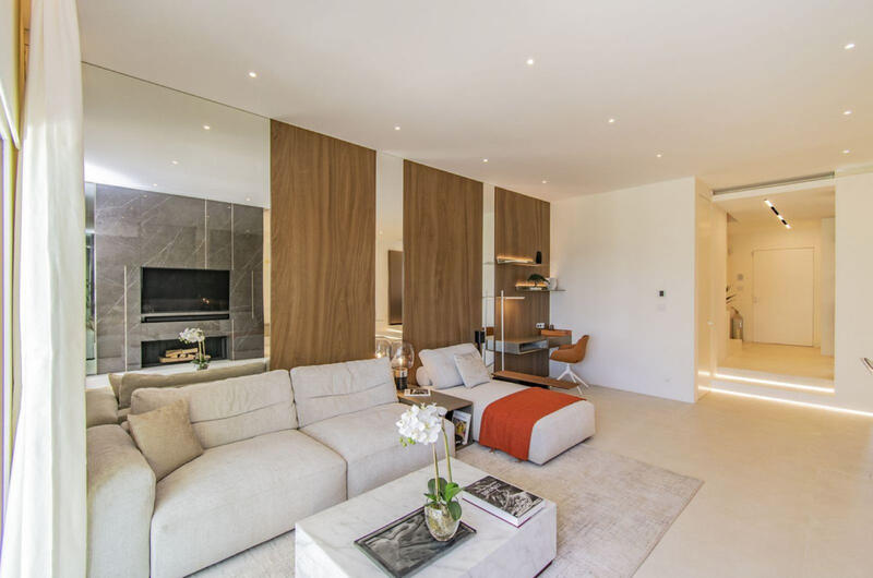 4 bedroom Duplex for sale