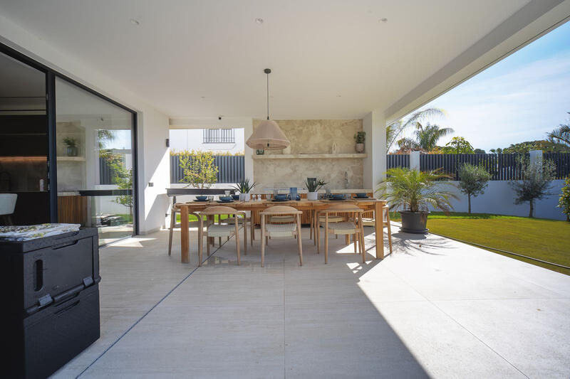 4 Schlafzimmer Villa zu verkaufen