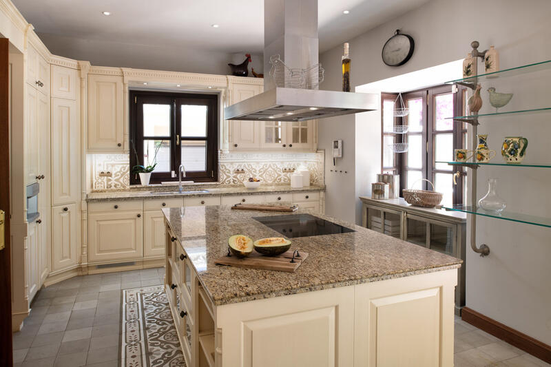 5 спальная комната вилла продается