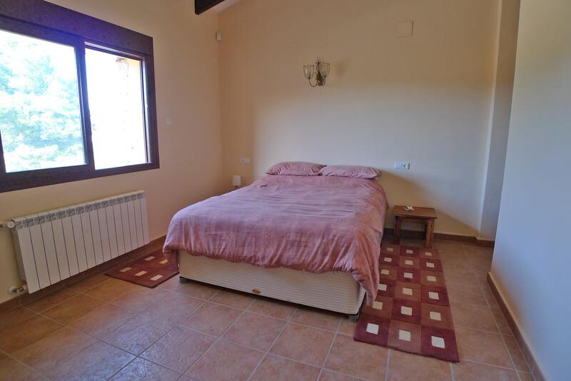 9 bedroom Villa for sale