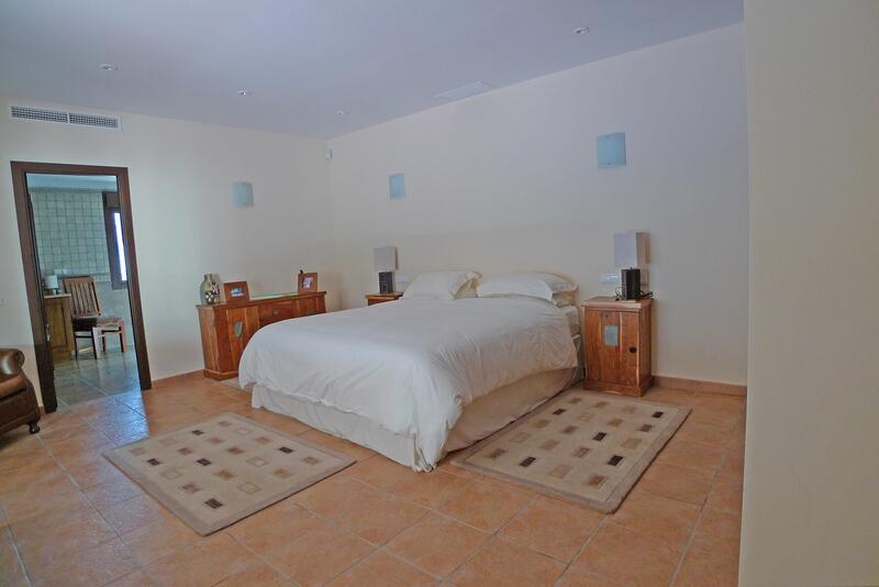 9 chambre Villa à vendre