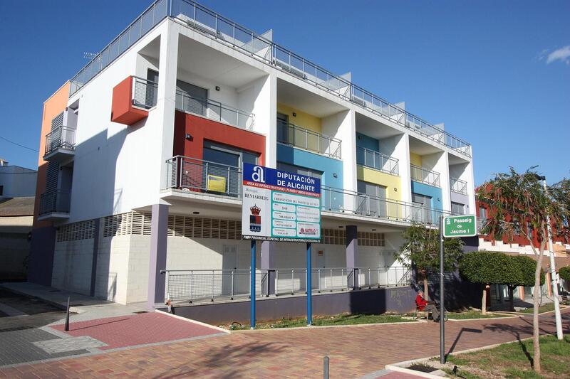 Commercial Property for sale in Beniarbeig, Alicante