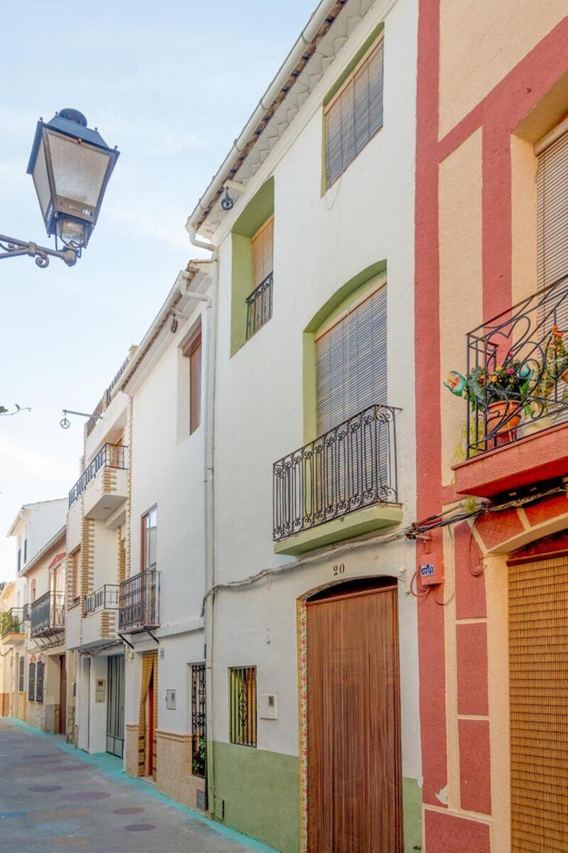 Byhus til salg i Tarbena, Alicante