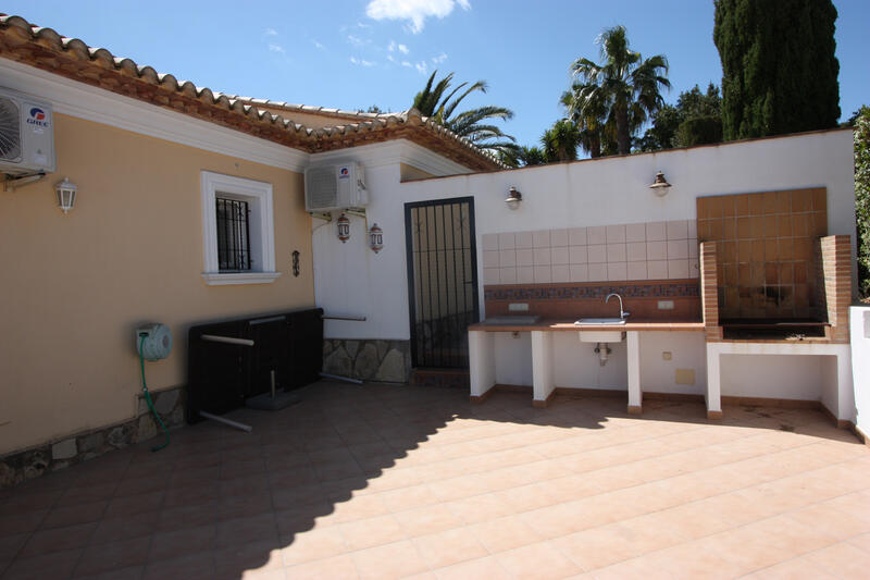 5 Cuarto Villa en venta