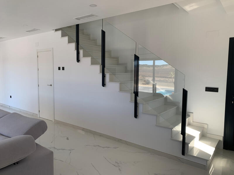 5 bedroom Villa for sale