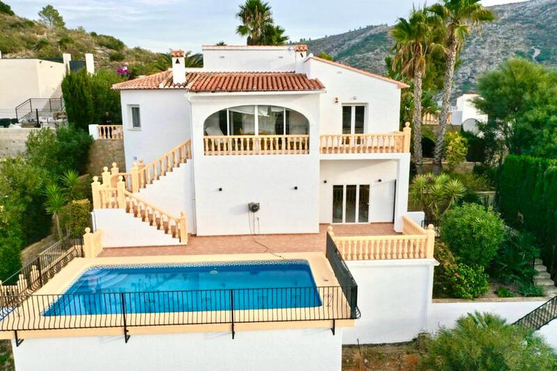 3 Cuarto Villa en venta