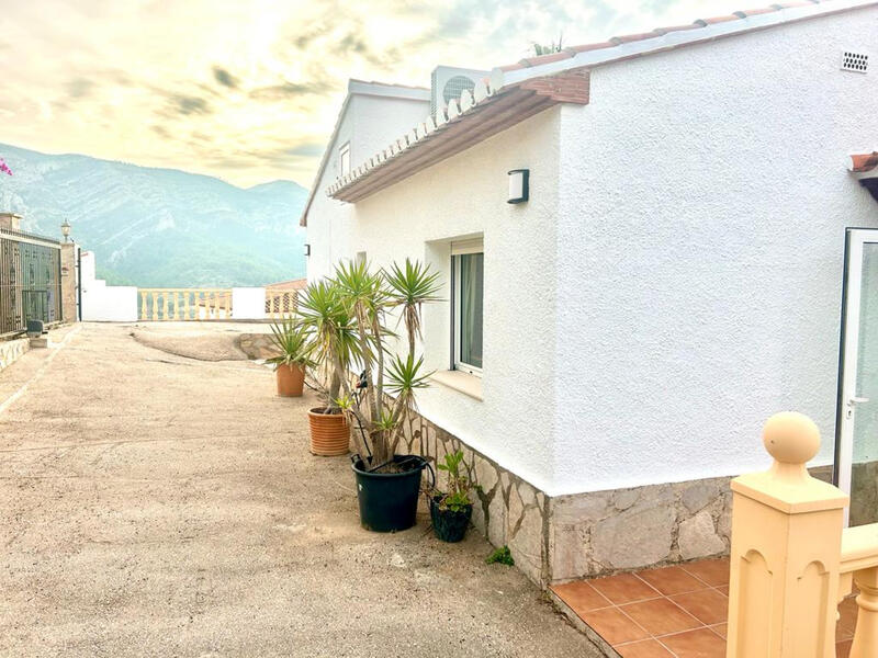 3 Cuarto Villa en venta