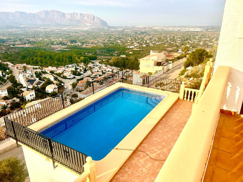 3 Cuarto Villa en venta