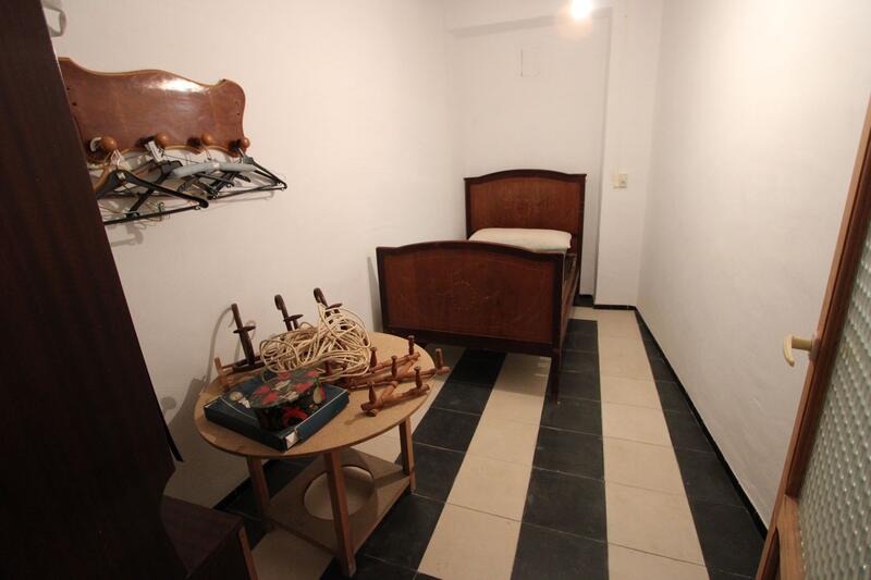6 Cuarto Adosado en venta