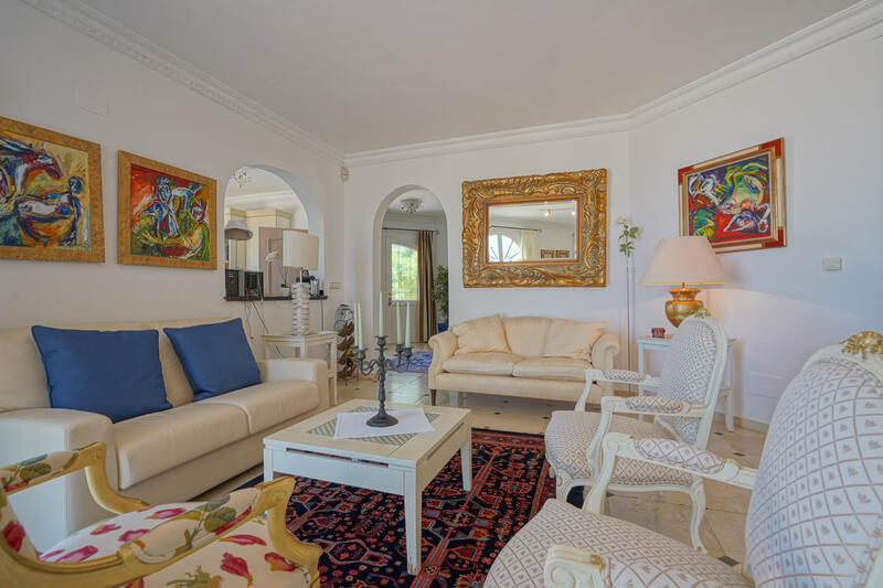 5 soverom Villa til salgs