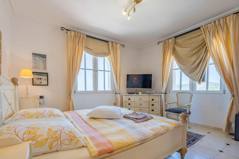 5 soverom Villa til salgs
