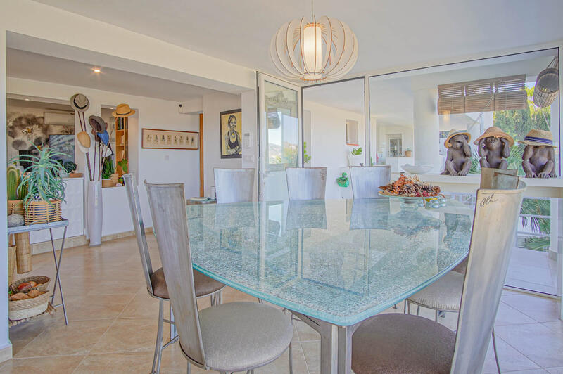 5 bedroom Villa for sale
