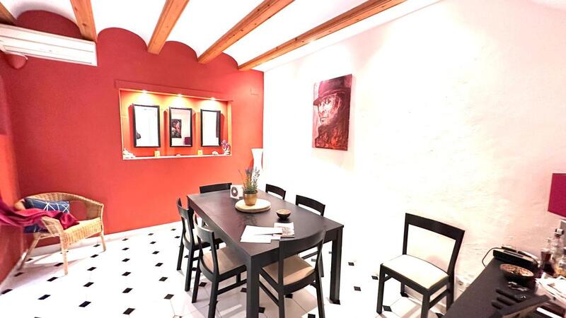 4 Schlafzimmer Stadthaus zu verkaufen