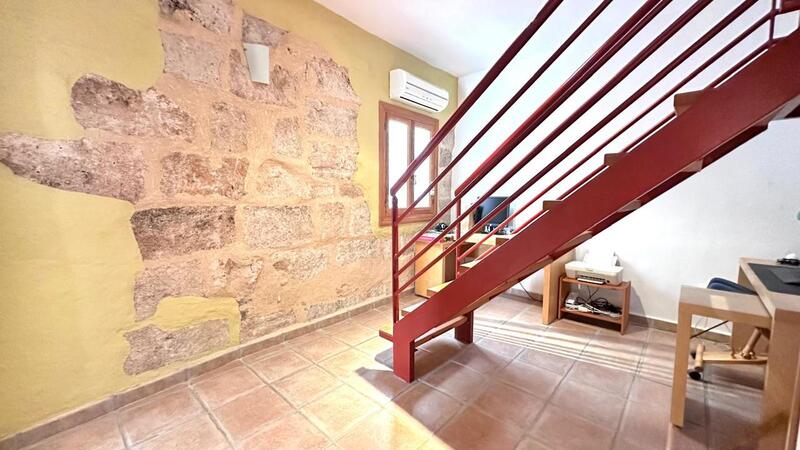 4 Schlafzimmer Stadthaus zu verkaufen