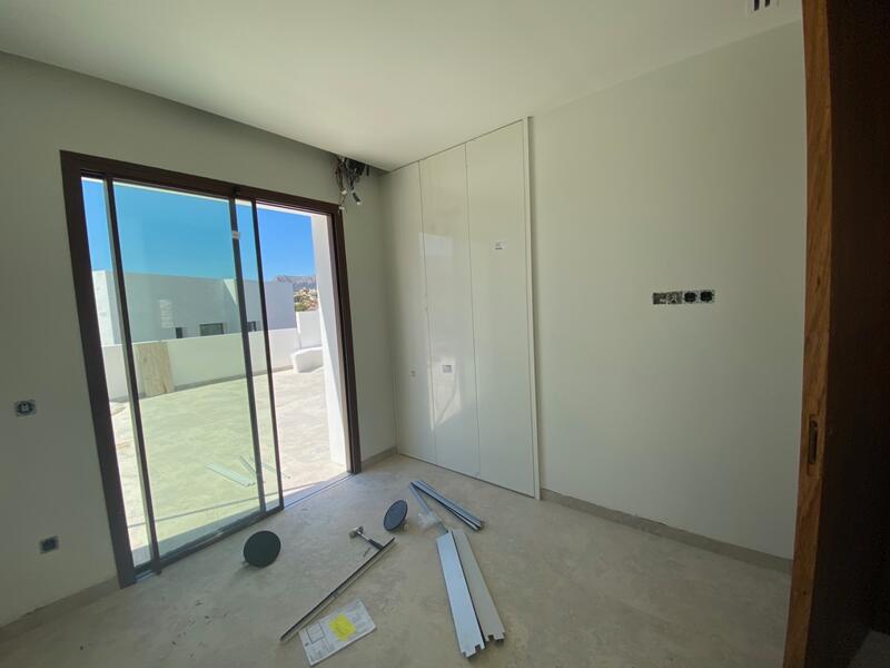 4 Cuarto Villa en venta