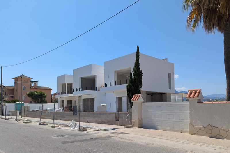 4 slaapkamer Villa Te koop
