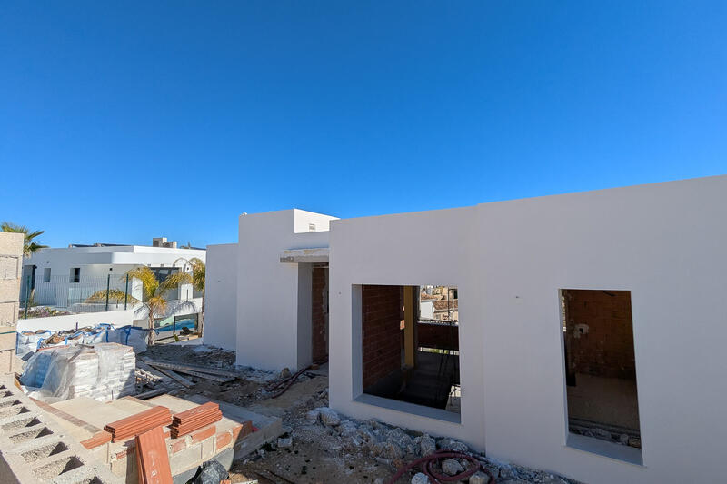 4 slaapkamer Villa Te koop