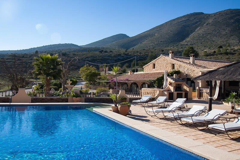 8 chambre Villa à vendre