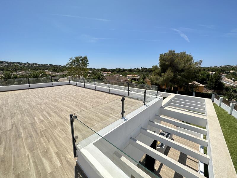 4 slaapkamer Villa Te koop