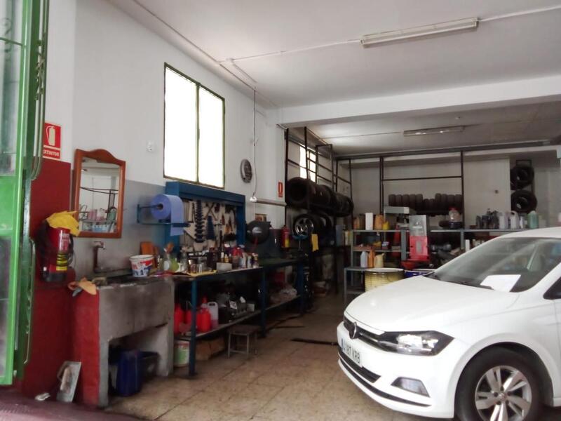 4 bedroom Commercial Property for sale