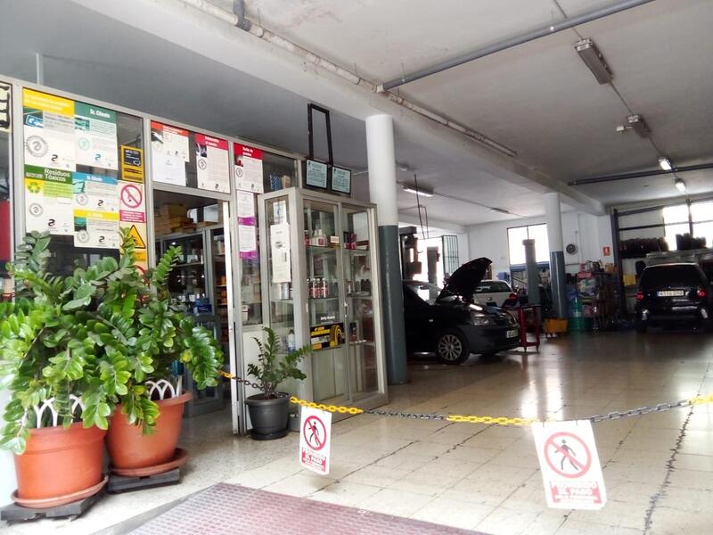 4 bedroom Commercial Property for sale