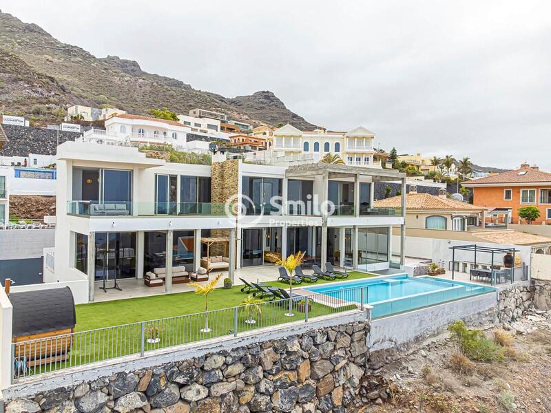Villa til salg i Golf Costa Adeje, Tenerife