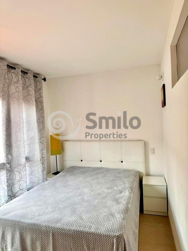 1 bedroom Apartment for Long Term Rent