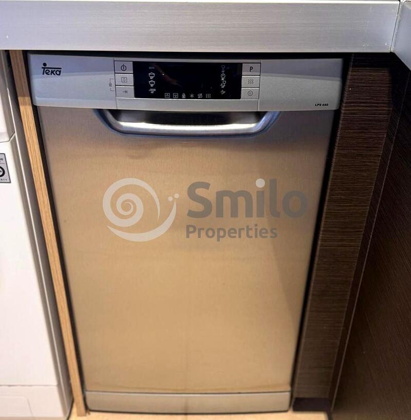 1 bedroom Apartment for Long Term Rent