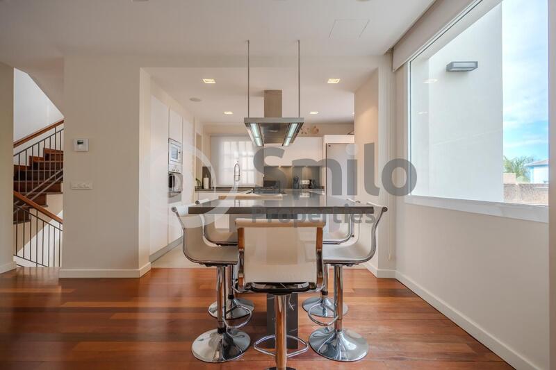 4 bedroom Villa for sale 4 bedroom Villa for sale