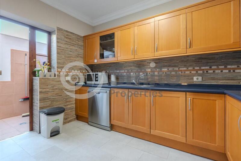 3 Schlafzimmer Villa zu verkaufen 3 Schlafzimmer Villa zu verkaufen